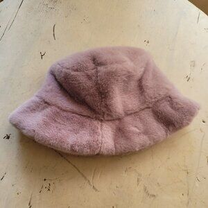 Like new Lavender Fuzzy bucket hat